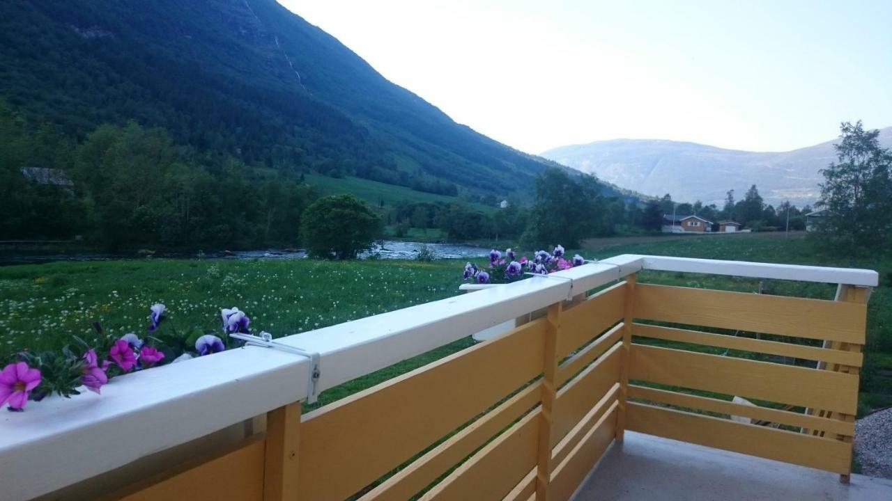 Naustvoll Villa Olden Exterior photo